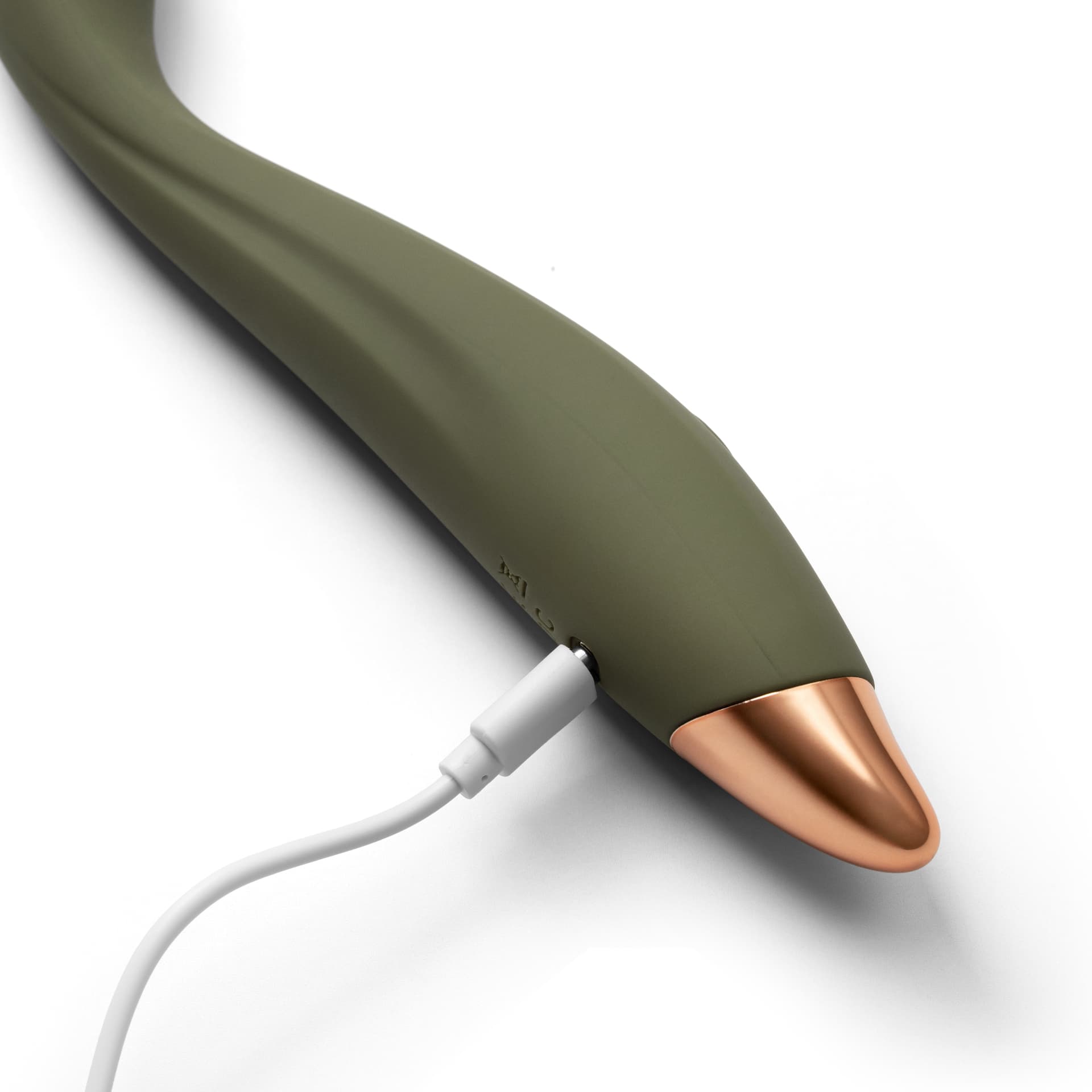 Velve wird per USB-Kabel aufgeladen
